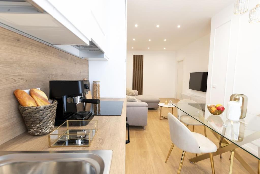 We Home - Prada Luxury Suites Milano Eksteriør bilde